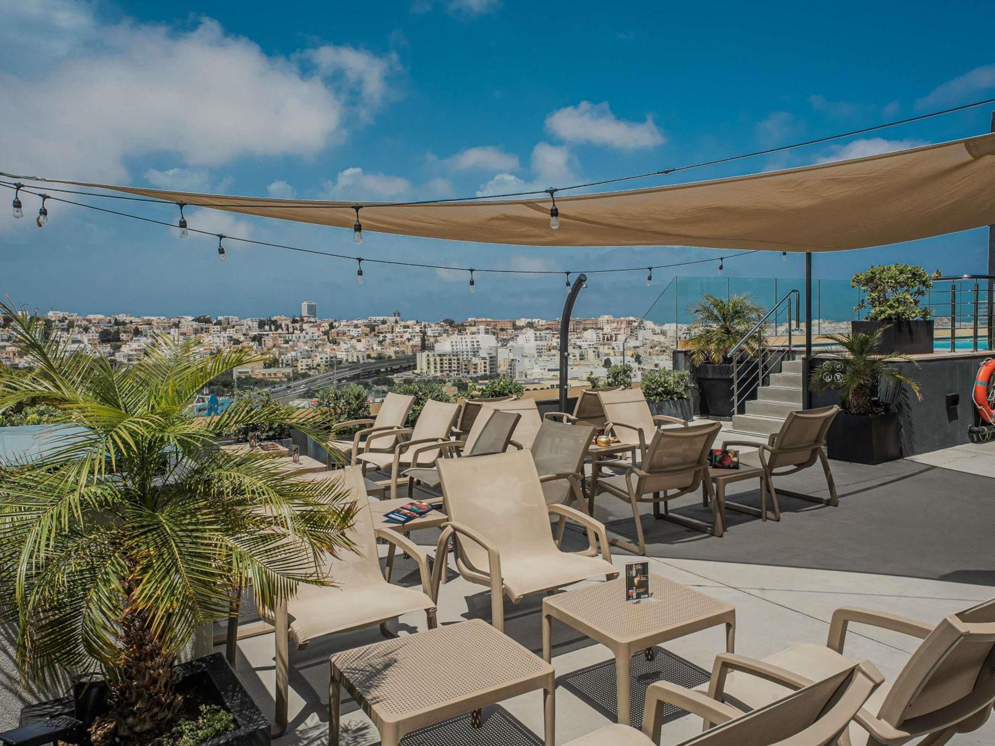 Aparthotel Adagio Malta 4*
